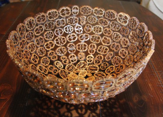 cuenco hecho con cascara de nuez