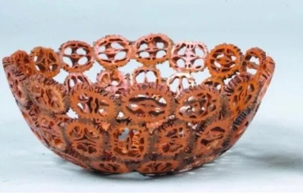 cuenco hecho con cascara de nuez